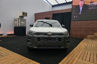 Volkswagen apresenta Tukan; picape compacta estreia no 1º tri de 2027