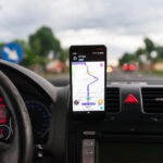 Waze passa a alertar motoristas sobre escolas em rodovias federais