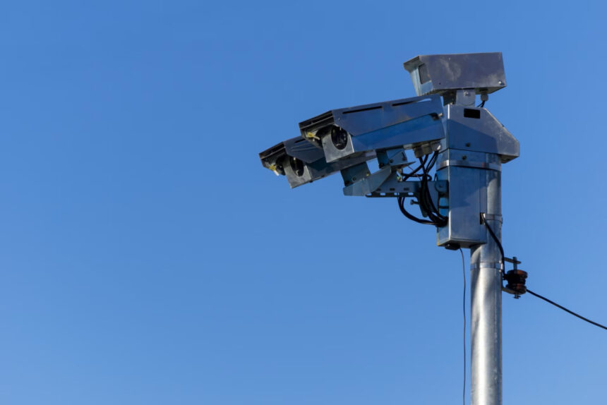ANTT inicia testes de radares de velocidade média em oito estados