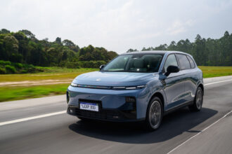 B10 REEV chega com 900 km WLTP e preço de R$ 179.990