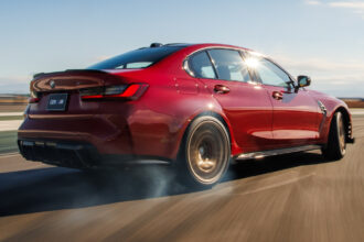 BMW patenteia suspensão ativa que facilita derrapagens em esportivos
