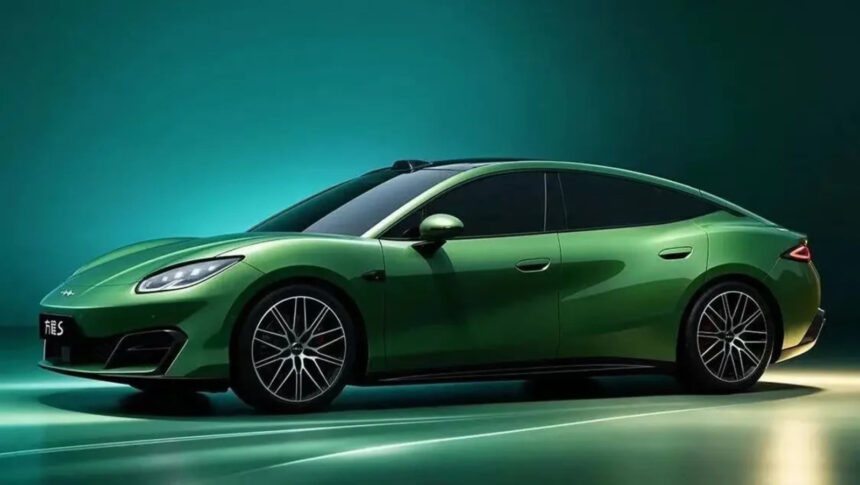 BYD lança Formula S e Formula S GT com foco em desempenho e preços agressivos