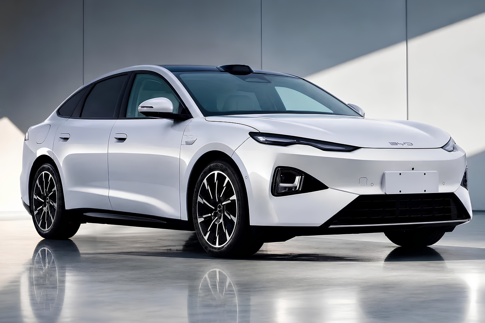 BYD Seal adota bateria Blade 2.0 e alcança mais de 718 km (WLTP)
