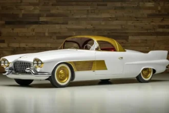 Cadillac 1953 banhado a ouro é arrematado por US$ 1,275 milhão