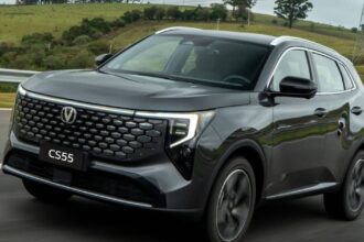 Caoa Changan estreia CS55 no Brasil com versão PHEV e produção em GO