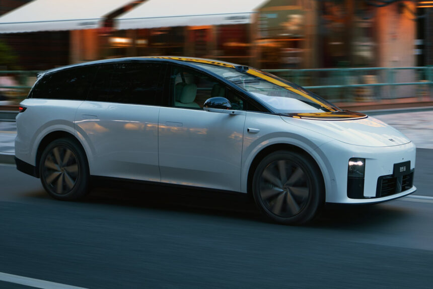 China intensifica fiscalização em carros com aceleração dos lançamentos