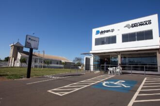 CNH do Brasil: veja quais serviços ainda exigem atendimento presencial