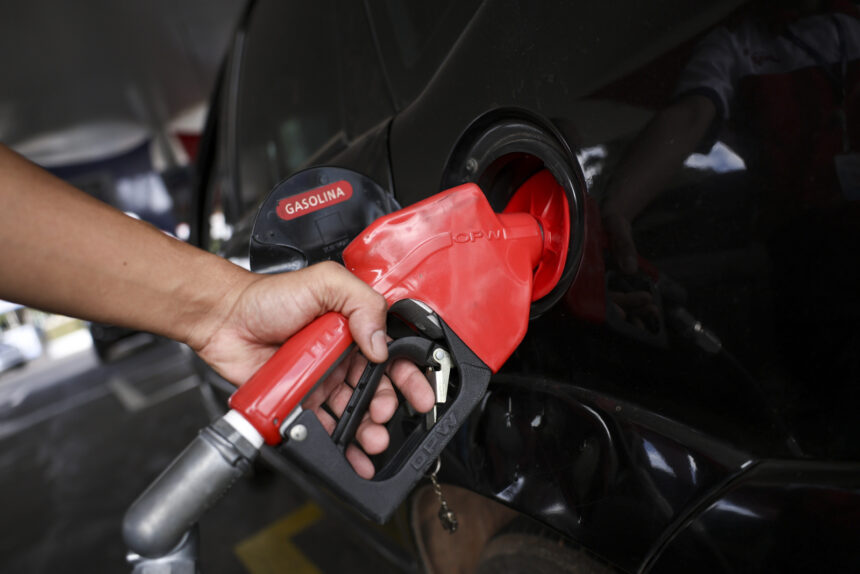 Congresso debate bombas exclusivas para vender gasolina sem etanol