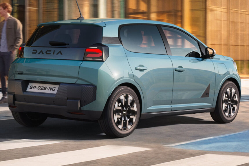 Dacia relança Spring 2027: cresce 15 cm e passa a ser feito na Eslovênia