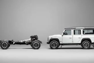 Defender: Land Rover Classic converte L316 diesel em V8 de 405 cv