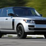 Família processa Jaguar Land Rover após Range Rover incendiar e destruir casa