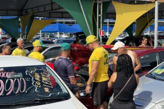 Feirão Gigantes de Sergipe, no estacionamento do Assaí Atacadista, em Aracaju