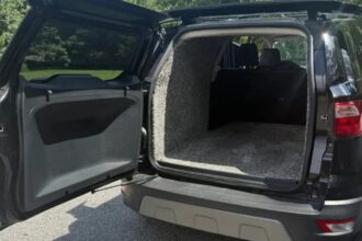 Ford EcoSport de seis rodas está à venda nos EUA; foi feito como outdoor ambulante