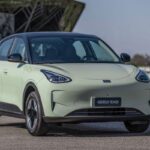 Geely corta até R$41.157 do EX5 EM-i e lança vendas diretas