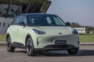 Geely corta até R$41.157 do EX5 EM-i e lança vendas diretas