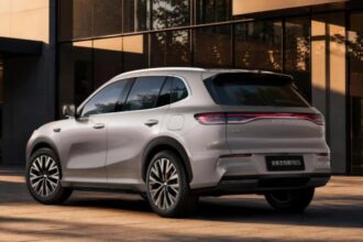 Geely lança nova geração do EX5 com 333 cv, 800V e LiDAR