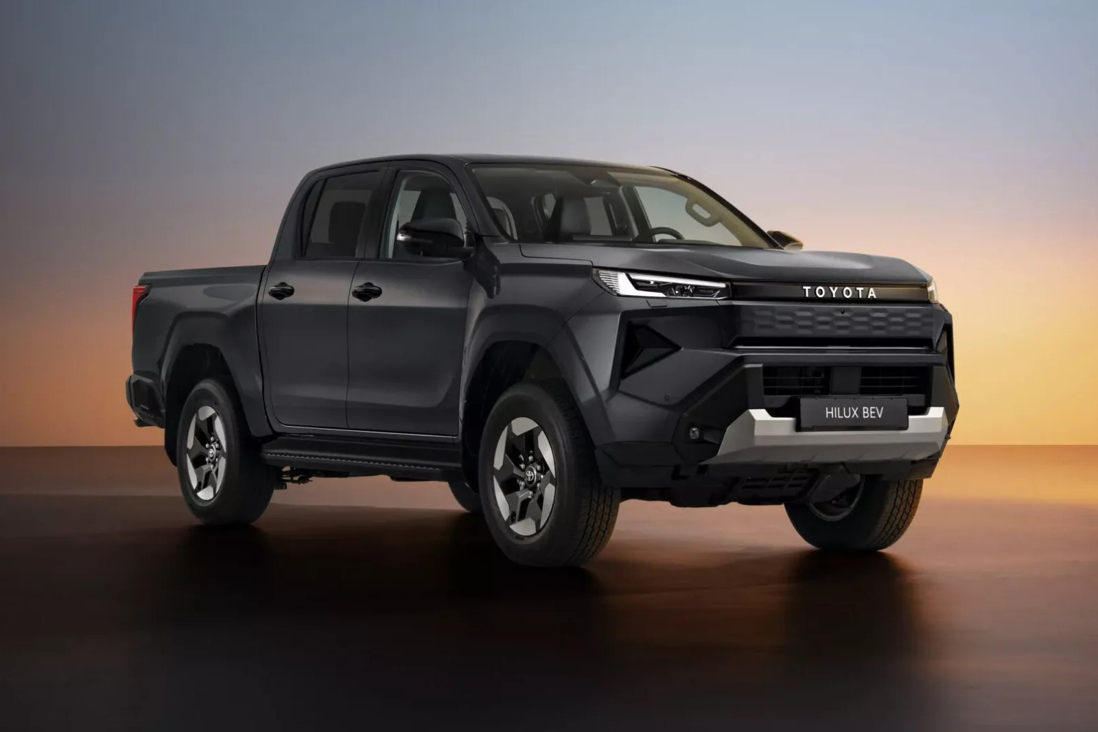 Hilux FCEV: Toyota confirma picape a hidrogênio para Europa em 2028, com limitações