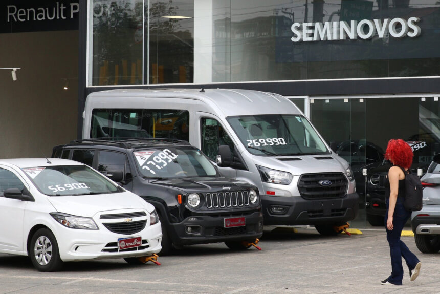 Janeiro e fevereiro aumentam chance de desconto em carros usados