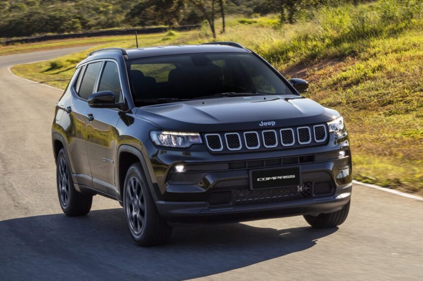 Jeep corta preços: Compass Sport por R$137.990; desconto chega a R$48.800