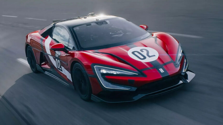 Lamborghini descarta rivais chineses e aposta em motores a combustão