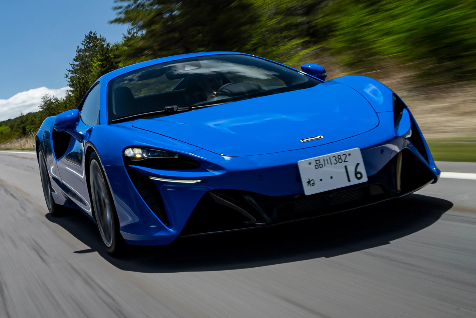 McLaren oferece financiamento a 0% para Artura Coupé 2025/2026