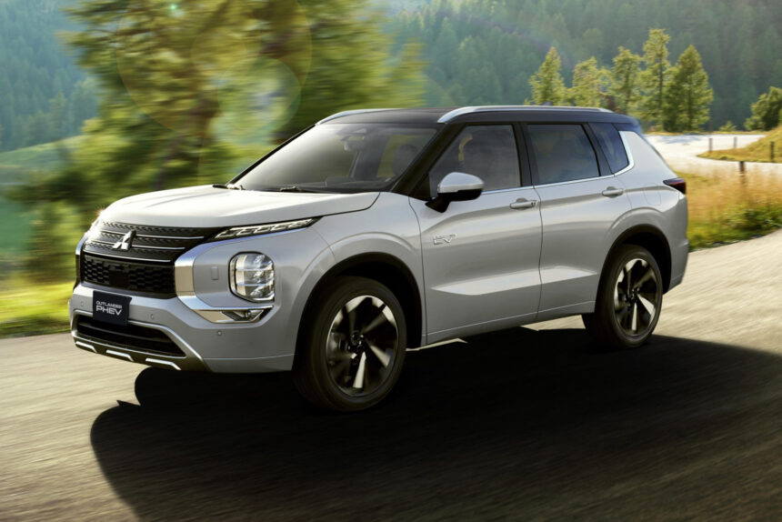 Mitsubishi Outlander 2028 terá até quatro motores elétricos e tração total