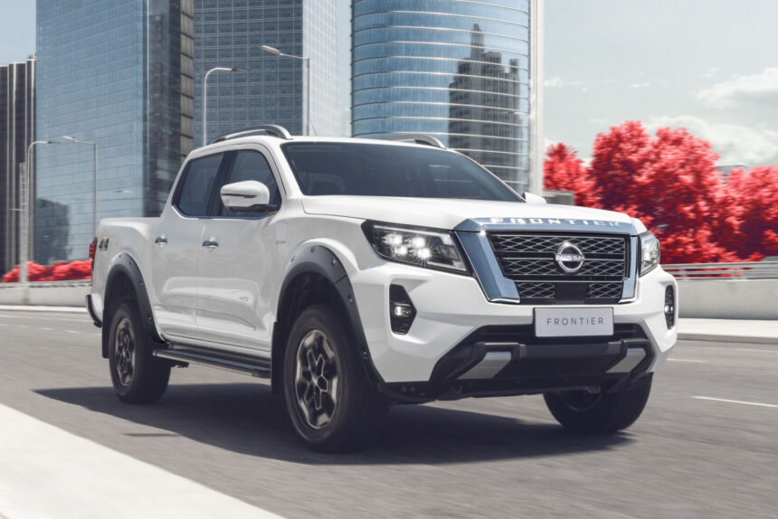Nissan confirma Frontier 2027: diesel reestilizada e híbrida plug-in