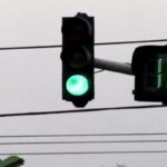 Projeto obriga semáforos a exibir contagem regressiva e impede multas