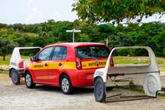 STF arquiva ação e mantém uso de carro particular na CNH