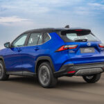 Toyota corta até R$22.500 no Yaris Cross e encosta no Jeep Avenger
