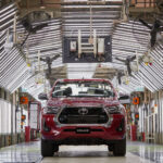 Toyota planeja 400 mil robôs nas fábricas e gasto de ¥1 trilhão/ano