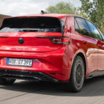 Volkswagen lança ID.3 GTI: 326 cv e tração traseira pela 1ª vez em 50 anos