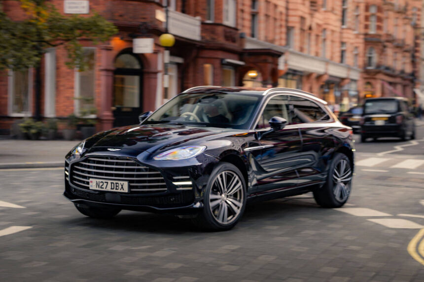 Aston Martin lança DBX GT com 727 cv e foco no conforto e silêncio