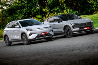 BYD Yuan Plus 2026 enfrenta Volvo EX30 Cross Country em duelo elétrico