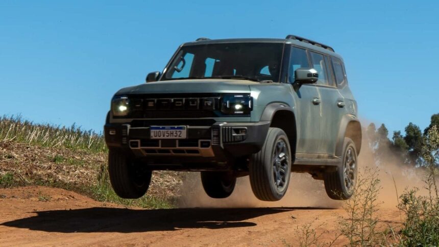 Carros chineses desafiam líderes globais com tecnologia avançada