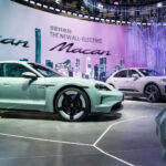 China registra queda de 20% nas vendas de elétricos e híbridos