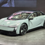 Corolla 2028 ganha elétrico e PHEV com 96 km de autonomia