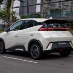 Emplacamentos de carros eletrificados caem 1,5% em setembro
