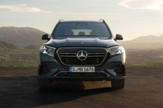 EUA avaliam bloquear vendas da Mercedes-Benz por participação chinesa