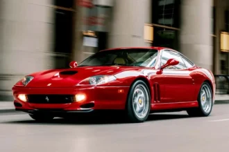 Ferrari de Michael Jordan bate recorde e é vendida por US$ 2,7 mi