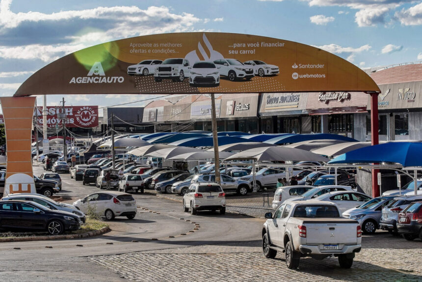Financiamento de veículos tem melhor agosto em 15 anos; inadimplência atinge nível de 2012