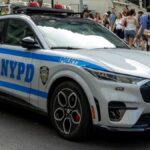 Ford lança Mach-E SSV de fábrica para polícia dos EUA na linha 2027