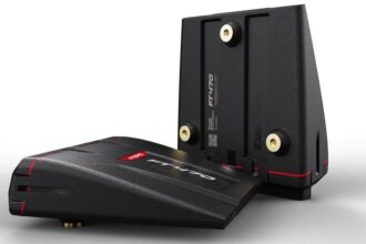 FuelTech apresenta FT470: ECU com sonda wideband e app por R$4.990