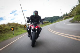Honda CB1000 Hornet: avaliação da mais potente Hornet lançada no Brasil