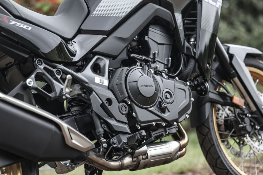 Honda XL750 Transalp privilegia estrada e viagem; urbano é limitado