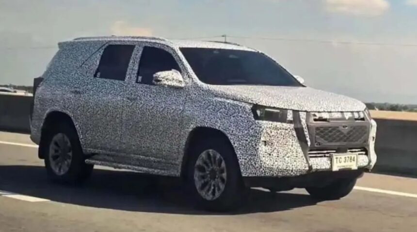 Novo Toyota SW4 estreia mundial em 1º de dezembro na Tailândia