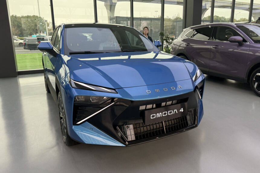 Omoda 4 chega ao Brasil em 2027 com híbrido mais potente; preço será decisivo