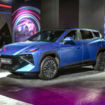 Omoda 4 invade Salão de Paris com motor do Omoda 5 e promete Brasil 2027
