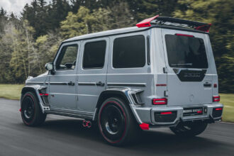 Pneu fura Mercedes-AMG G 63 Brabus de Neymar em Santos