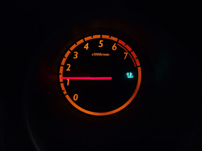 Saiba quando esquentar o motor do carro